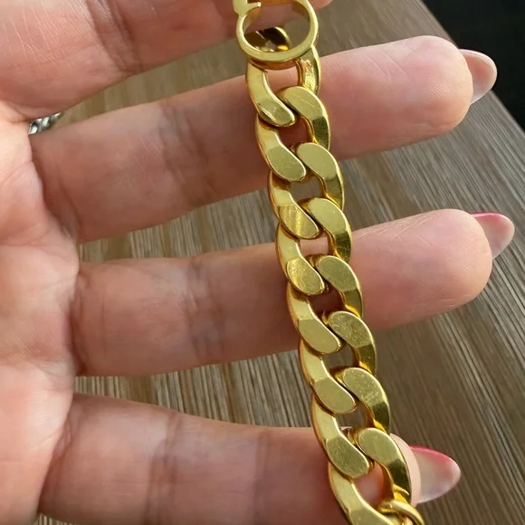 Dior Gold Chain Bracelet - Picture 5 of 9